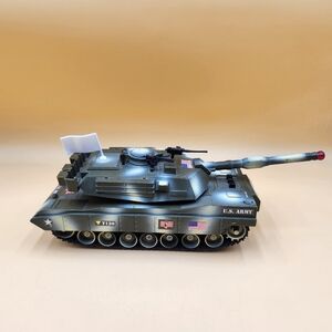 Vintage GI Joe 2001 MOBAT Motorized Battle Tank Vehicle Hasbro Sounds 4 buttons